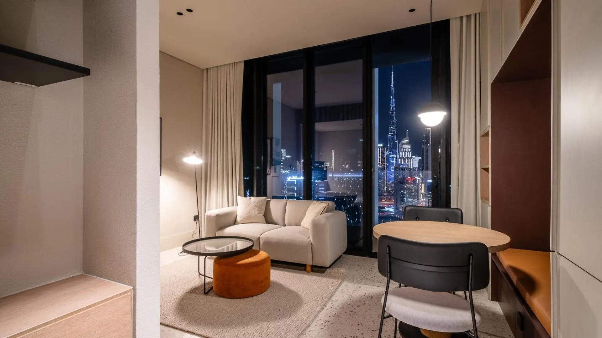 Alh Vacay Studio With Balcony And Burj View In Upside Dubai Apartment